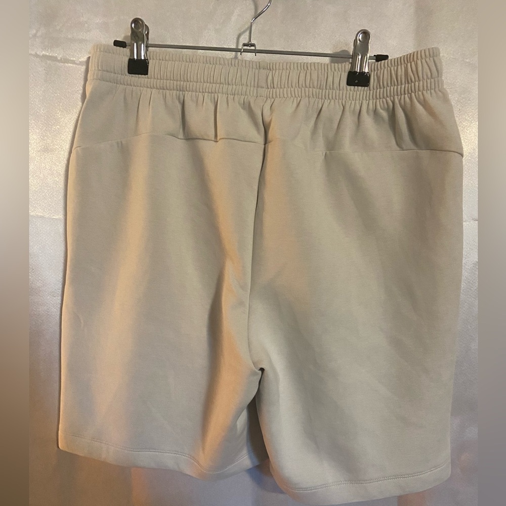 Under Armour Unstoppable Men's Shorts - Picture 4 of 5